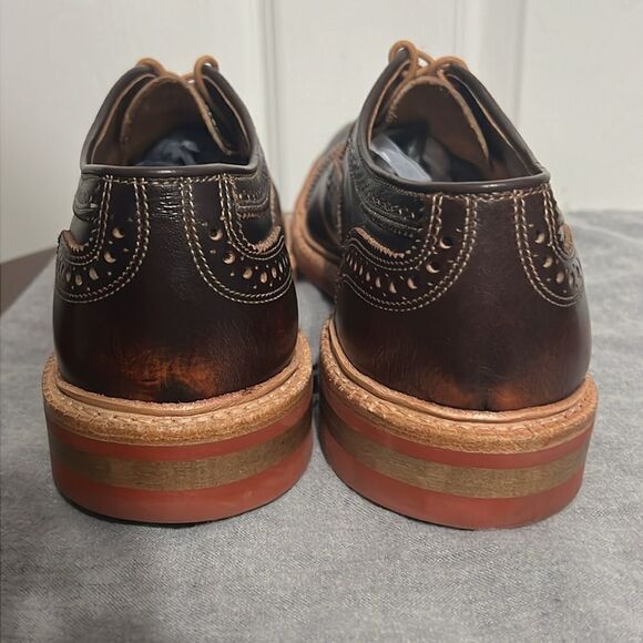 🔥🔥 ALLEN EDMONDS Strandmok Cap-toe Oxford Dainite Rubber Sole 9.5B - PERFECT - Picture 8 of 16